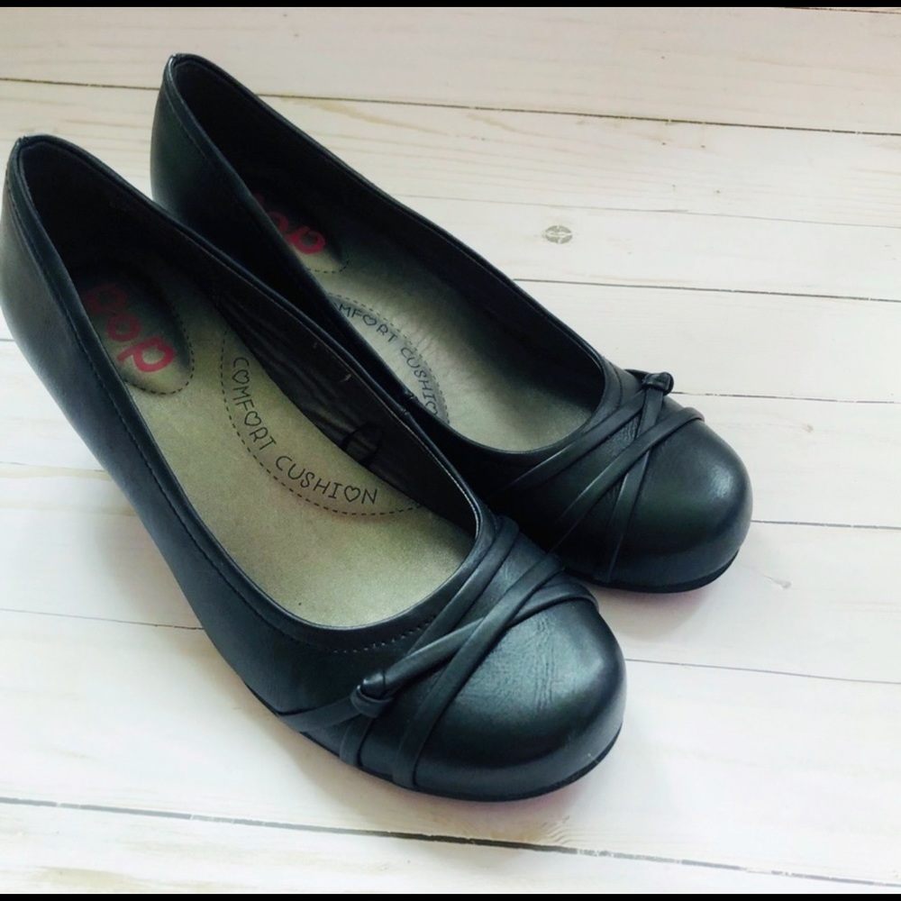 Black Wedge Heels